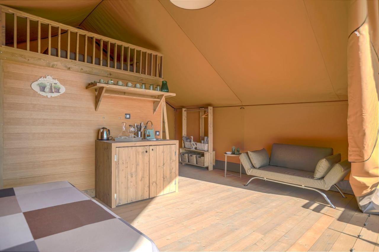 Hotel Glamping Debbiare Riparbella Esterno foto